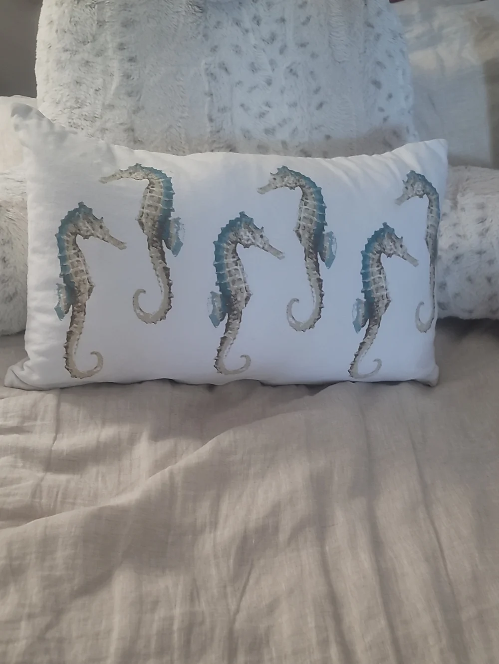 Coastal Seahorse Decorative Lumbar Pillow - White/Blue Set Of 2
